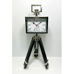 Dekoracja z metalu 20x20x65